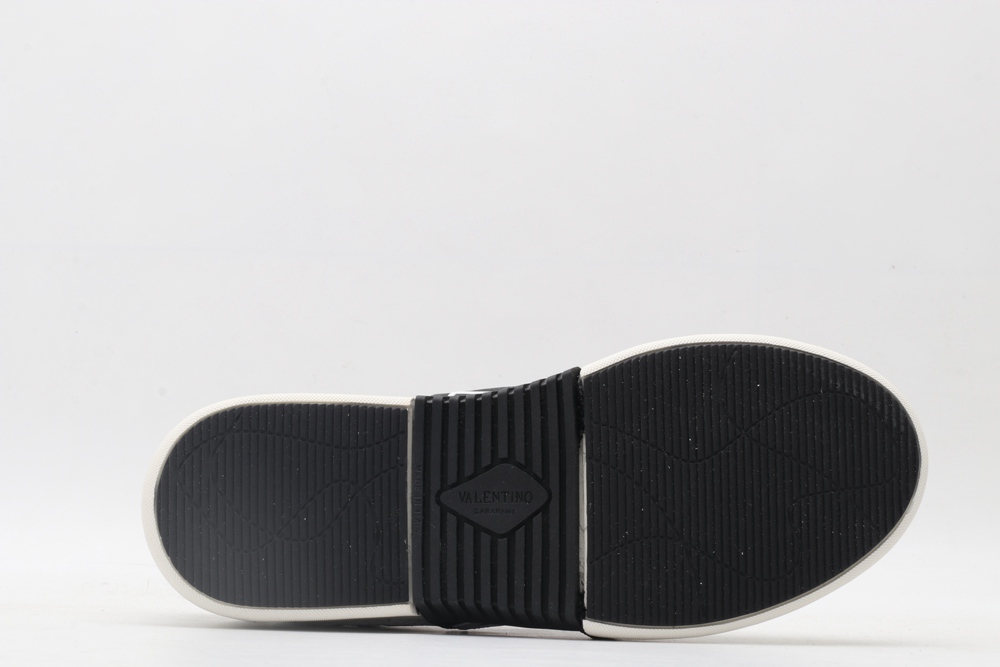 VA1ENTIN0 sneaker